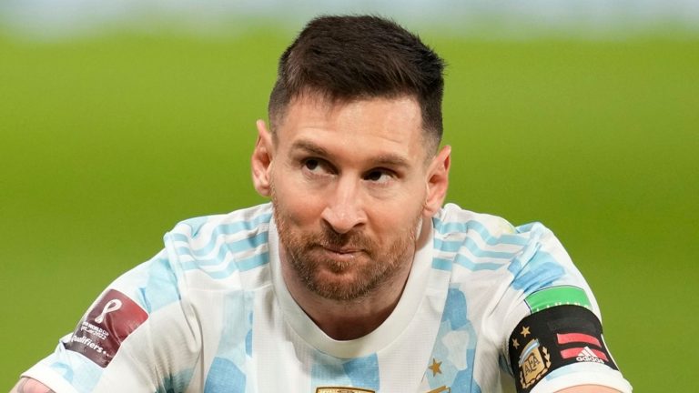 MESSI ÎȘI ANUNȚĂ RETRAGEREA: „Îmi închei călătoria disputând ultimul meu meci într-o finală”