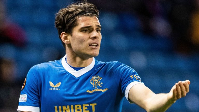 Ianis Hagi, titular în ”remontada” lui Rangers din meciul cu Kilmarnock, scor 4-2