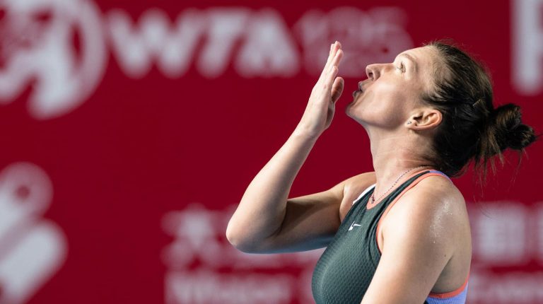 Simona Halep face anunțul! Sportiva nu va participa la Auckland și Australian Open