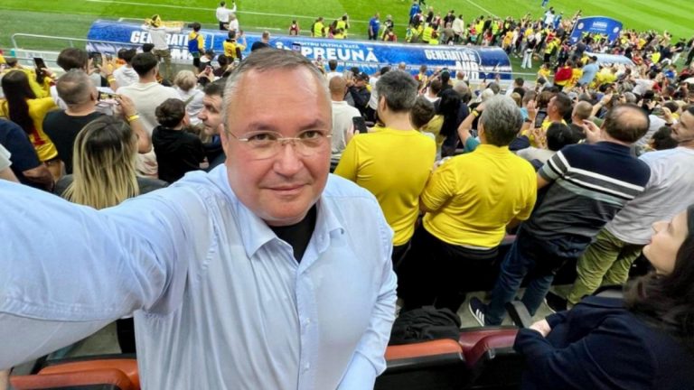 Nicolae Ciucă, suporter al echipelor Universitatea Craiova și Steaua. Președintele PNL este nostalgic după echipa Craiovei Maxima