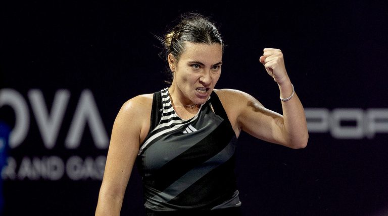Gabriela Ruse își continuă traseul la Australian Open! Românca este în sferturile competiției de dublu