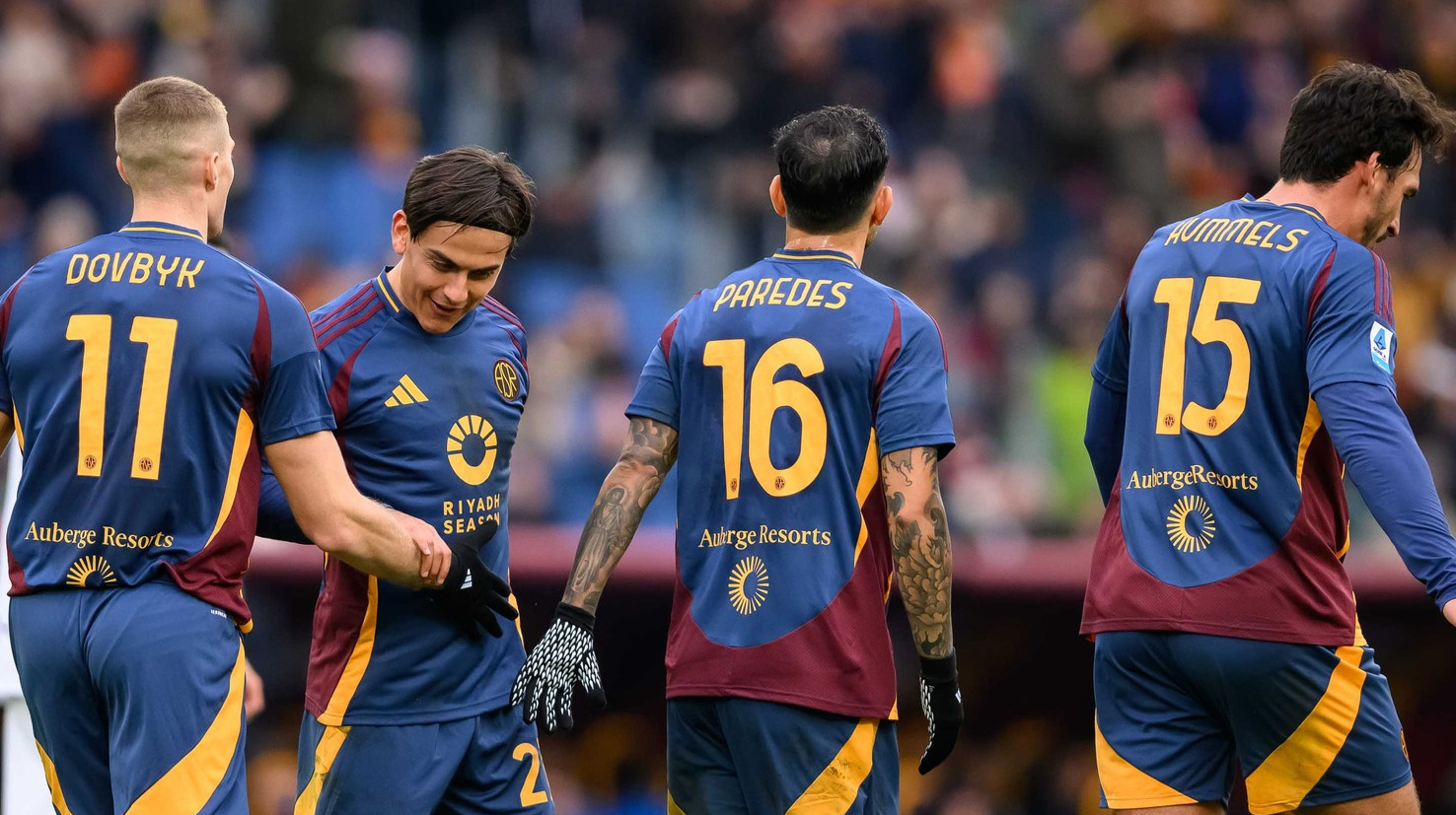 Surpriză pentru AS Roma la început de an! Câți oameni au asistat la ...